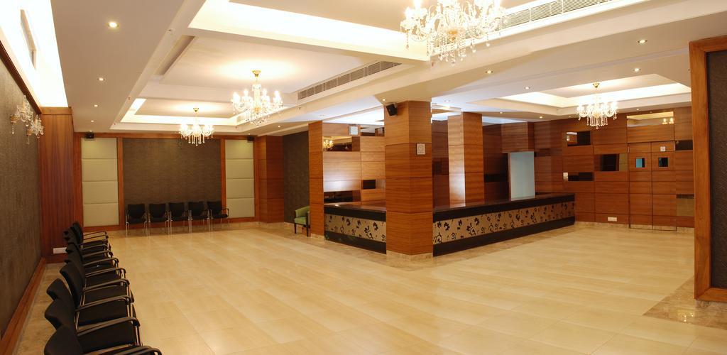 فندق Africa Avenue Gk - 1 نيودلهي المظهر الخارجي الصورة